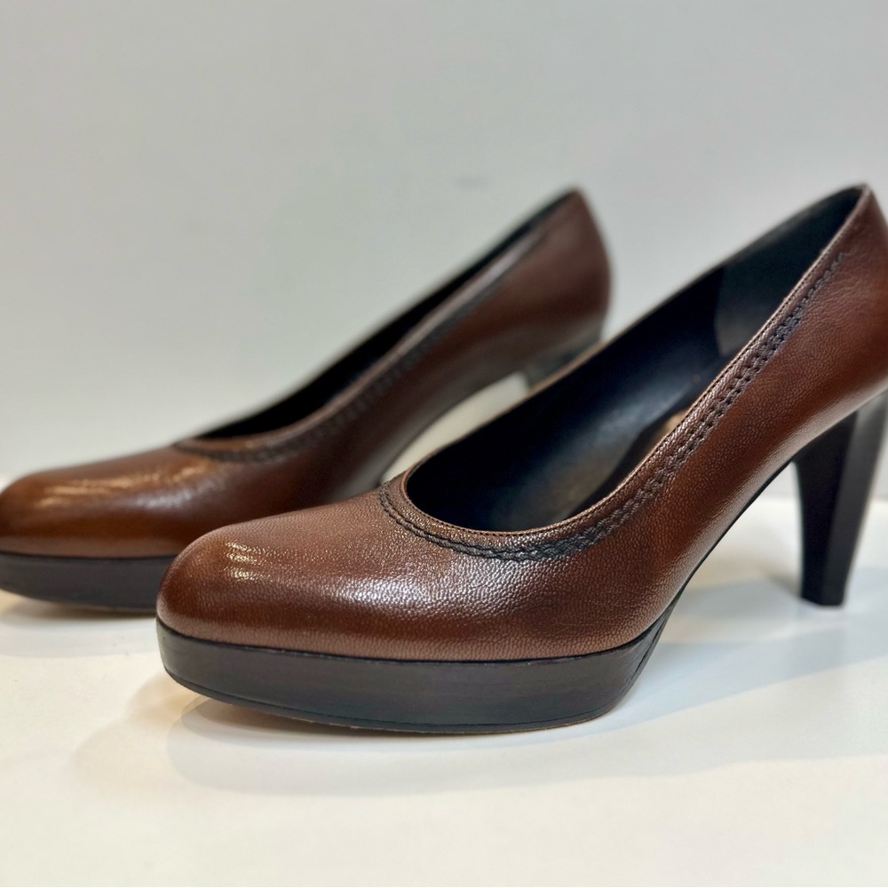 Stuart Weitzman Brown Leather Heels